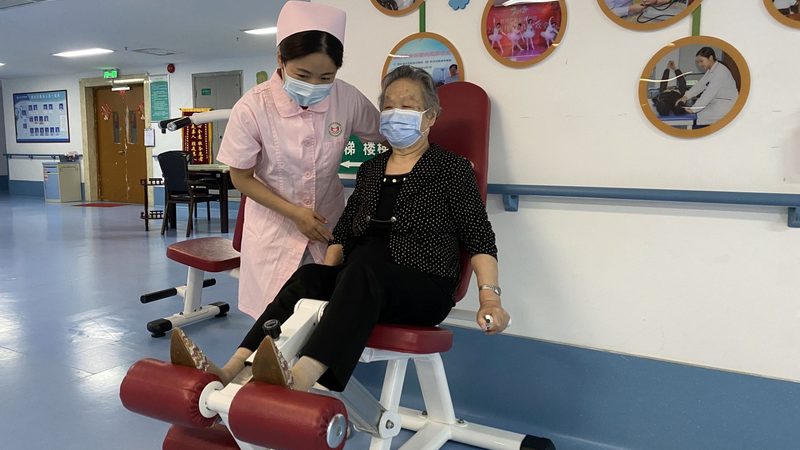 高端养老社区配套设施：如何打造舒适安全的养老环境**